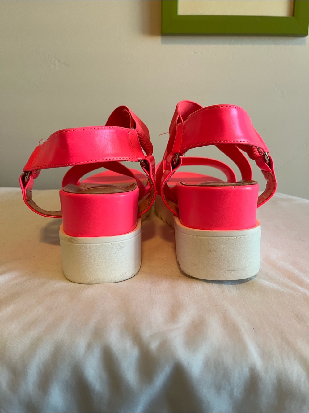 Dream Pairs Women's Hot Pink Strappy Sandals - Picture 6 of 8